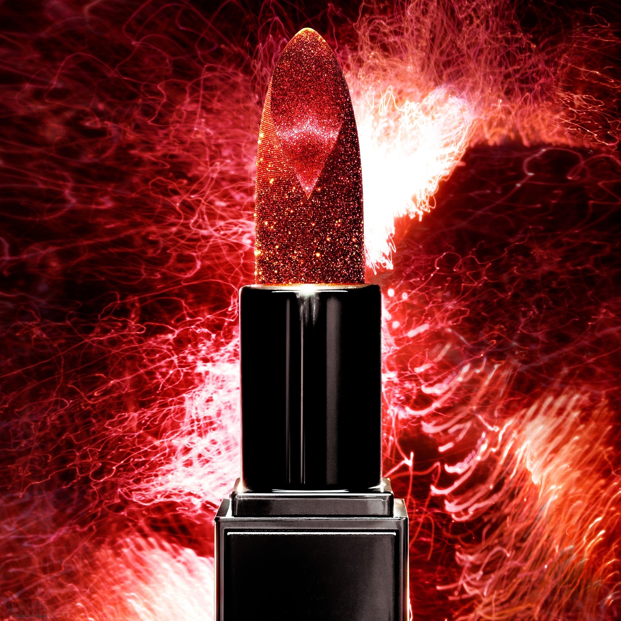 TOM FORD EXTREME LIP SPARK 致奢银熠唇膏KV图.JPG