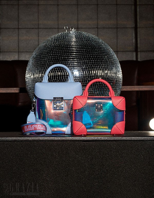 tjtyj20200221154026.jpg MCM2020春夏大片_Soft Berlin手袋.jpg