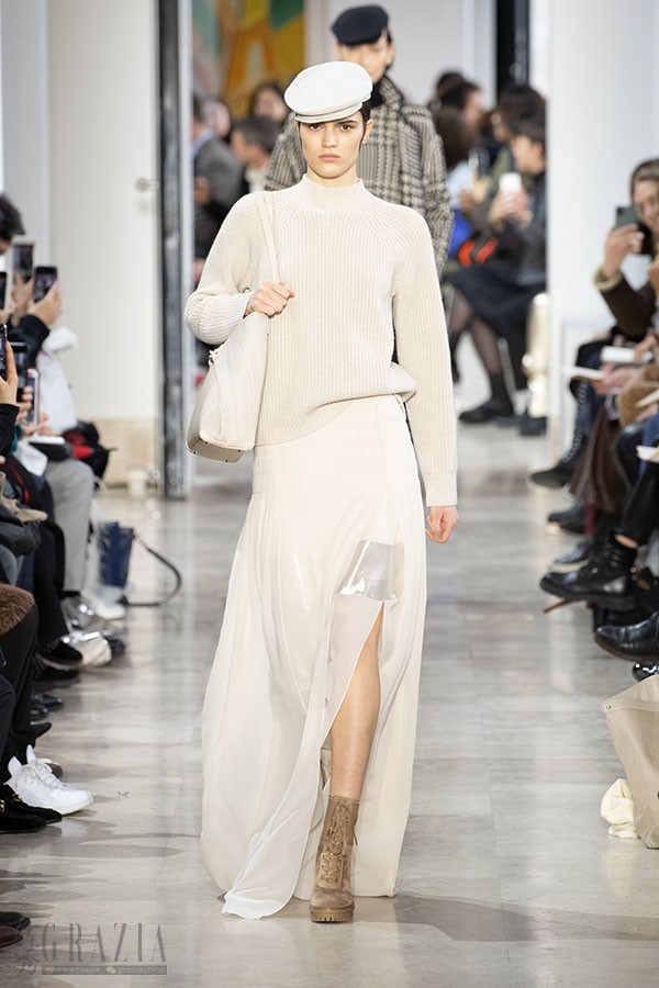 Akris_FW20_Look_02.jpg