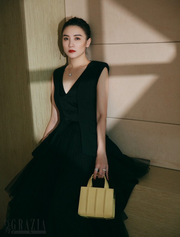 Song Jia in MM SS20 whitney bag.JPG