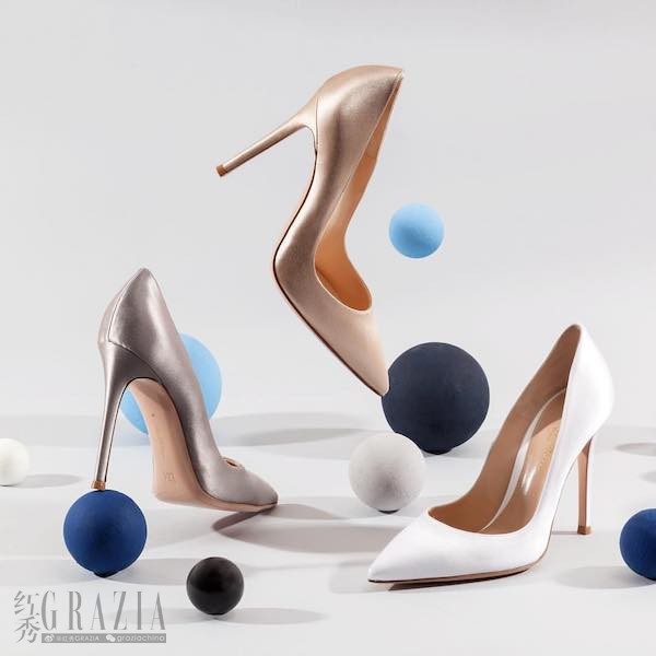 zrnyu20200923115621.jpeg Gianvito Rossi_Signature.jpeg