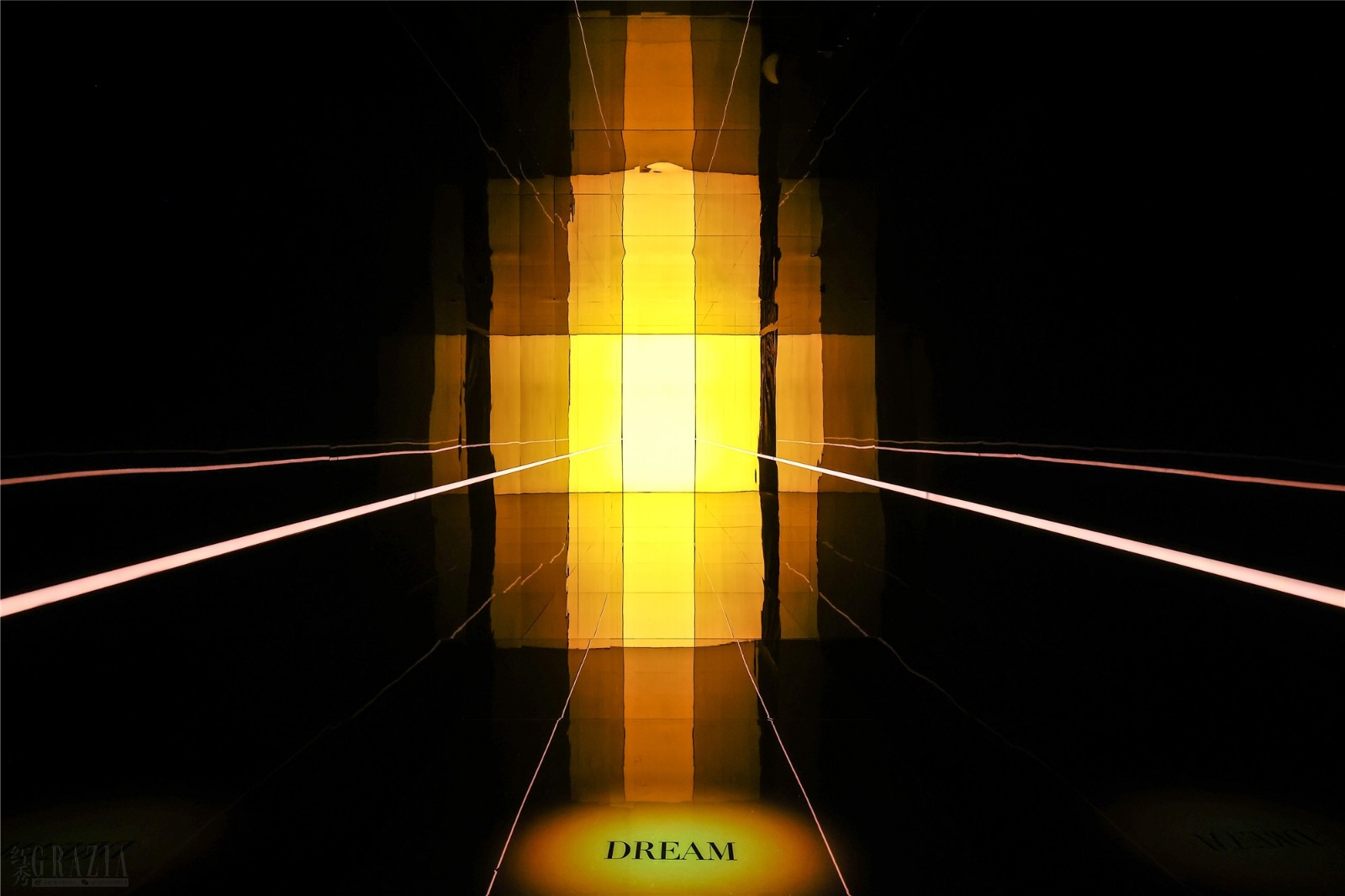 asgcs20201108120522.jpg 1.DREAM THRESHOLD 时光逆转隧道.jpg