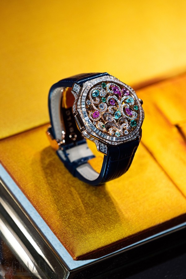 gnewg20201118121841.jpg 6_宝格丽Barocko高级珠宝系列Arabesque of Time时光蔓藤腕表.jpg