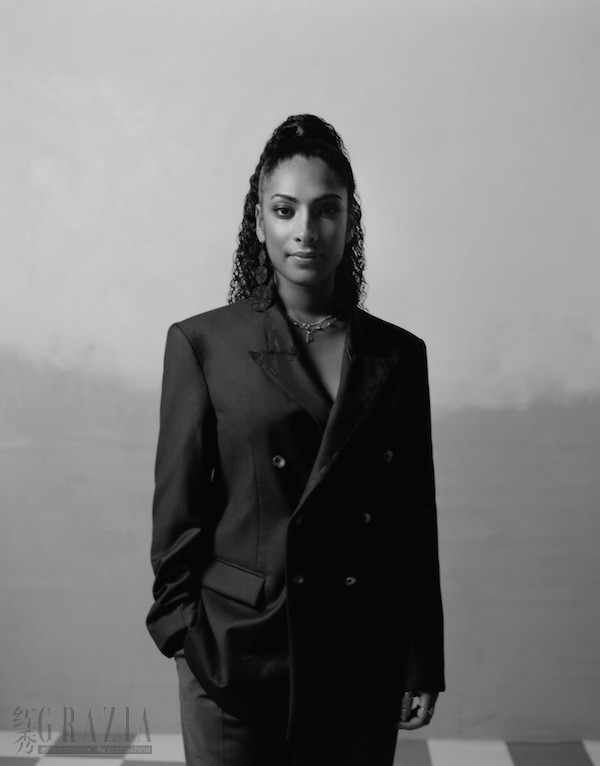 nvwvr20201210172640.jpg PRIYA-BW.jpg