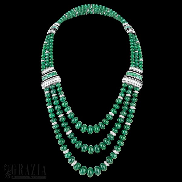 nramt20210126130716.png Boucheron宝诗龙Histoire de Style Art Déco高级珠宝系列PLASTRON ÉMERAUDES项链.png