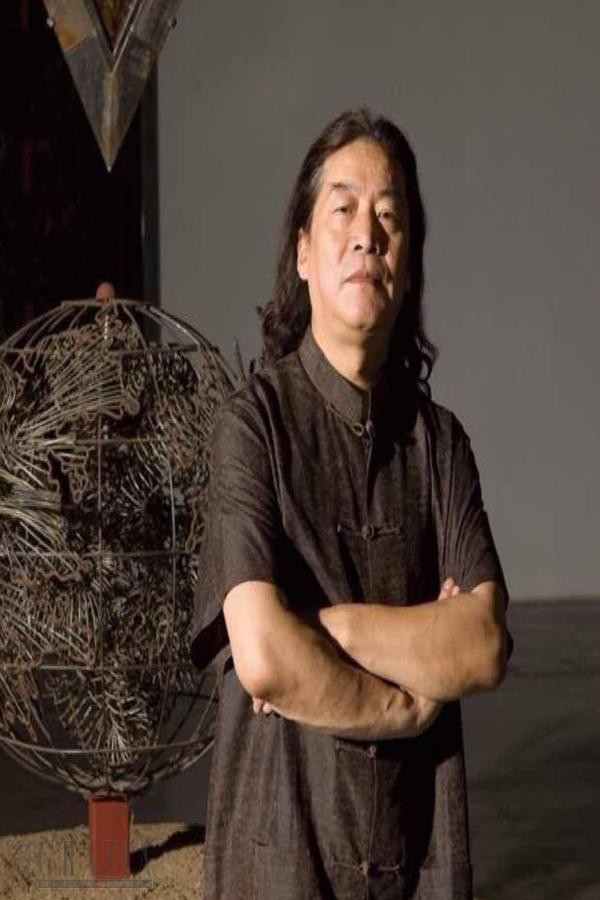 vxcex20210410104351.jpg 20 著名中國當代藝術家張國龍.jpg