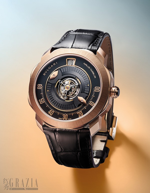 1_宝格丽Octo Roma Central Tourbillon Papillon中置陀飞轮腕表.jpg