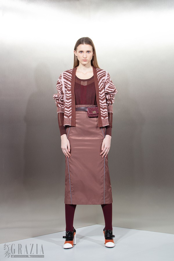 awsdv20210923162614.jpg ANTEPRIMA_FW21_Look 7.jpg