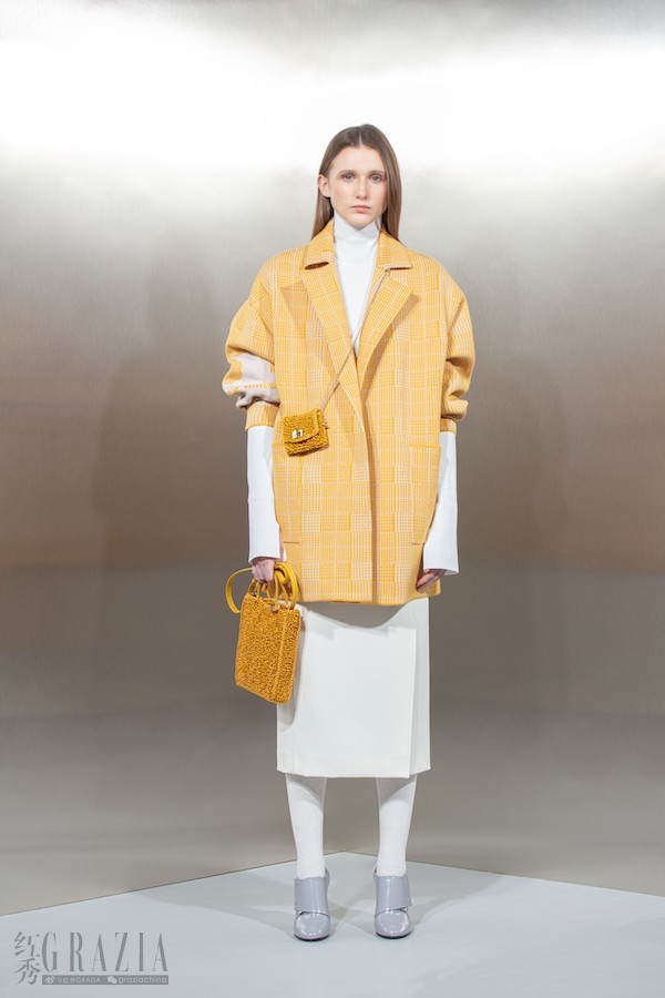 ryimy20210923162630.jpg ANTEPRIMA_FW21_Look 15.jpg