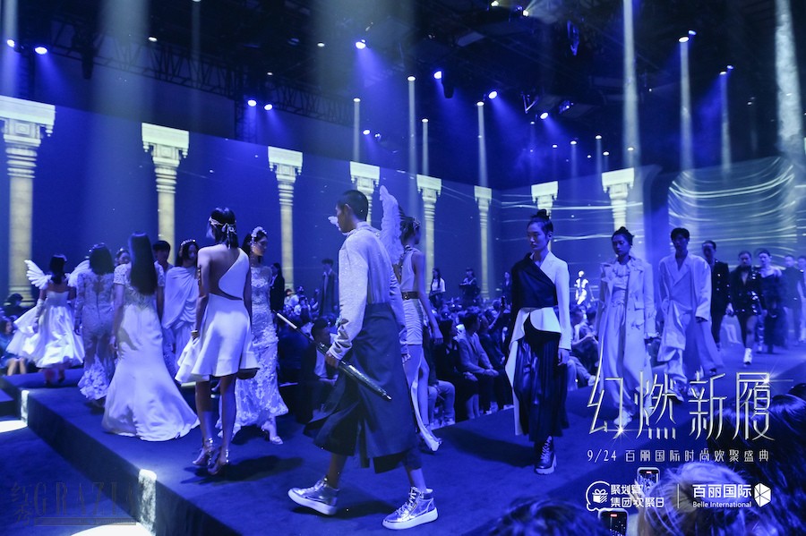 upxnm20210926142605.jpg 【图22】Finale.jpg