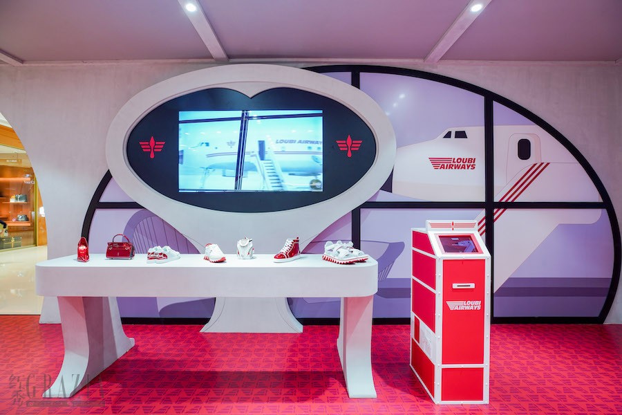 grpsu20210927145305.jpg Christian Louboutin路铂廷深圳限时互动体验装置_11.jpg