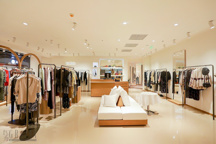yienp20211008165840.JPG ba&sh概念店_01.JPG