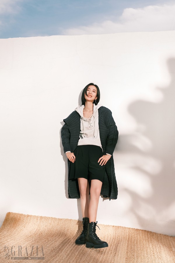 yyhee20211008173349.jpg LOOK 3 A V.jpg