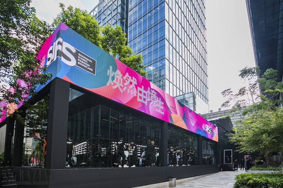 kscnc20211009172224.jpg 焕彩秘境外景 copy.jpg