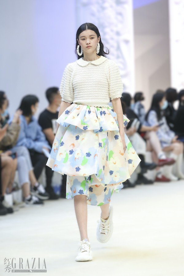 hbyge20211013120917.jpg LOOK7.jpg