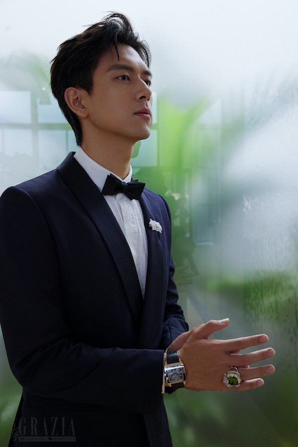 dptdp20211019135854.jpg 李现-3.jpg