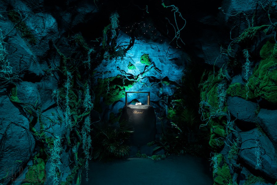 Chopard萧邦“Paradise”高级珠宝与腕表展The Hidden Cave展厅.jpg