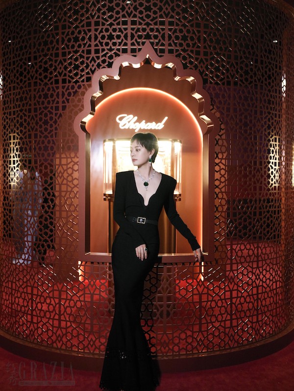 zptra20211102180035.jpg Chopard萧邦品牌大使及演员孙俪佩戴Chopard萧邦珠宝 1.jpg