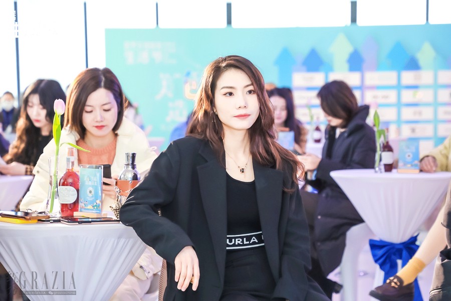 ksgic20211125205418.jpg 03 闪图.jpg