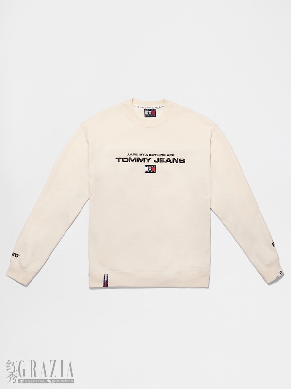 enziq20220117124352.jpg 211129 TommyJeans_0221 PLAID 1 Front MASTER.jpg