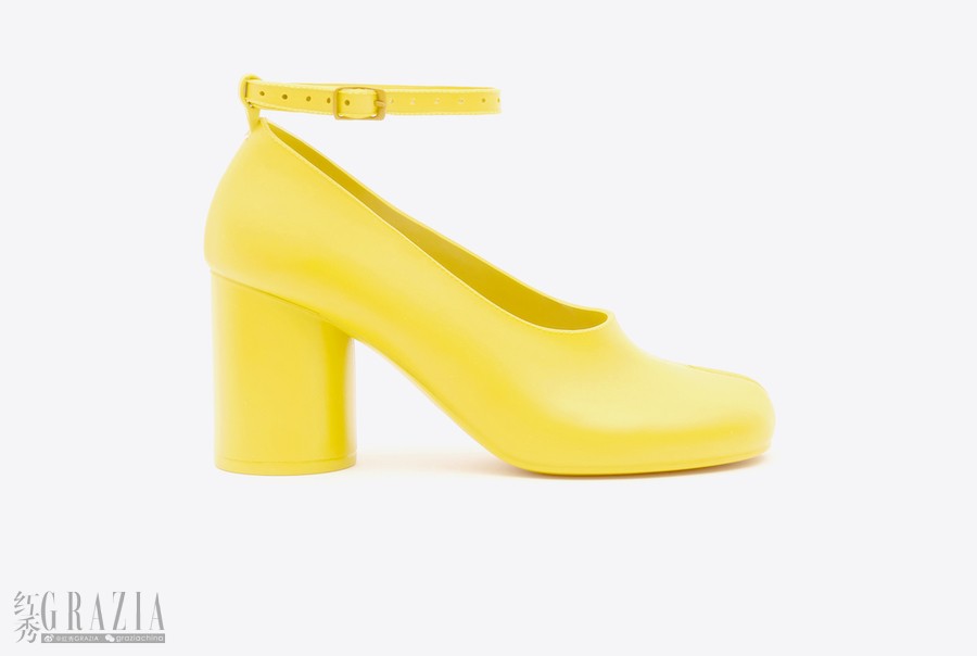 MM_SS22_SHOES_12.jpg