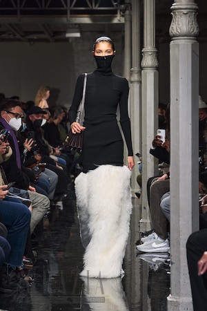 Alaia SF22 look_21.jpg