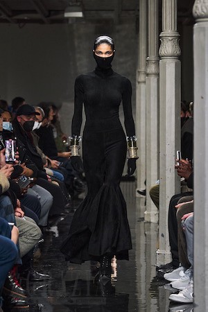 Alaia SF22 look_01.jpg