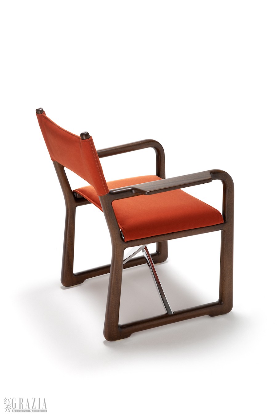 keiua20220303171355.jpg Loro Piana Interiors_The Delight Chairs_St. Moritz (5).jpg