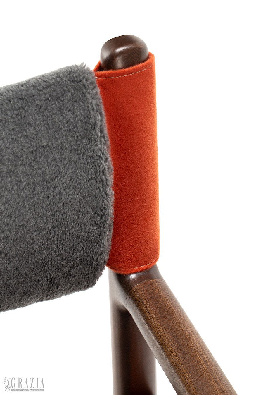 qldhk20220303171250.jpg Loro Piana Interiors_The Delight Chairs_St. Moritz (10).jpg