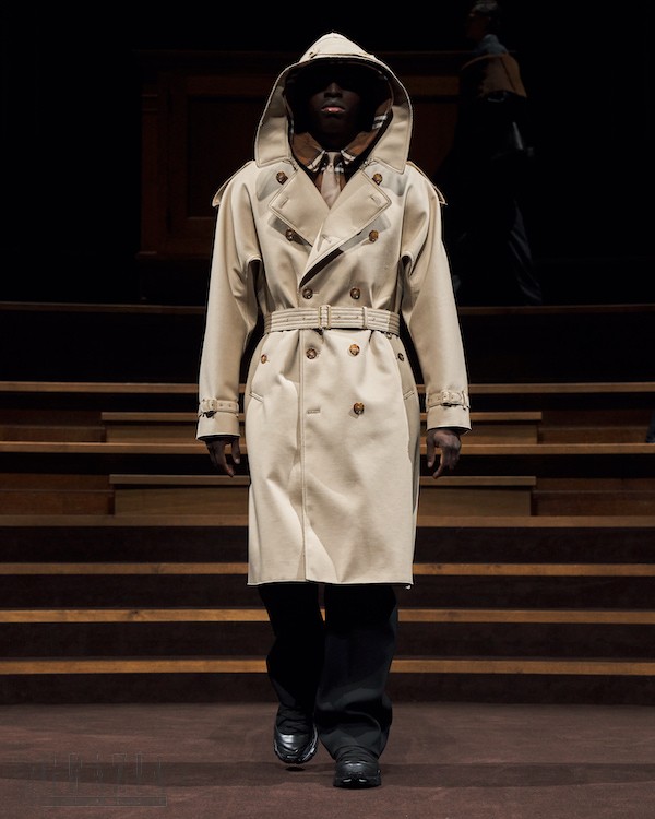 Burberry Autumn_Winter 2022 Menswear Collection - Look 33_001.jpg