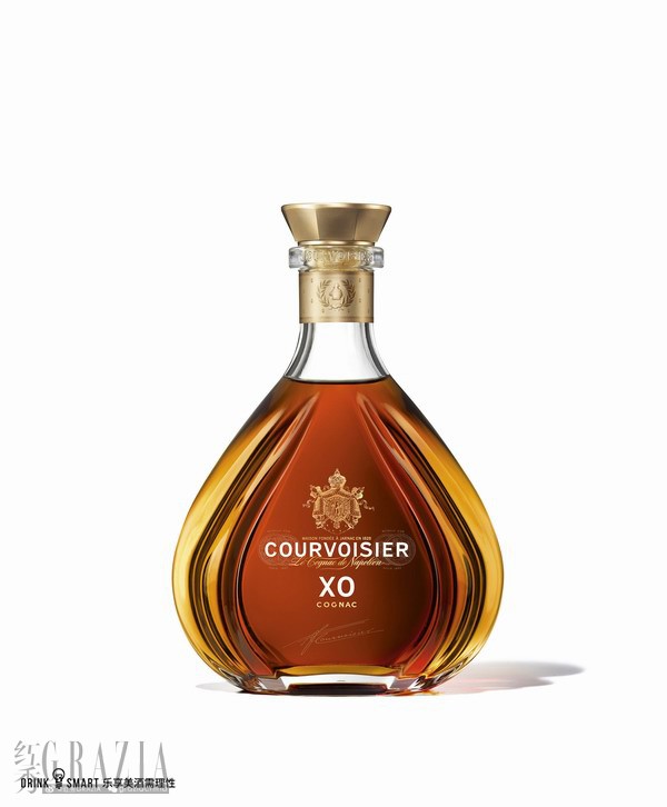 ccbez20220421171923.jpg COURVOISIER_XO_BOTTLE_RGB.jpg