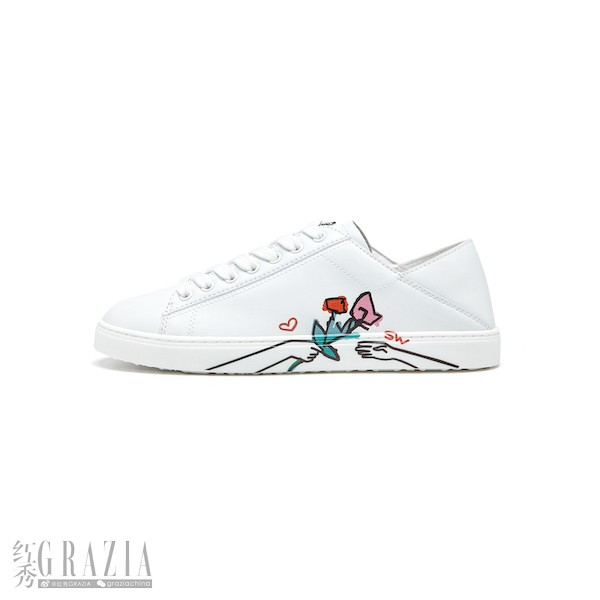 utnbe20220512193503.jpg LOVESTRUCK ROSE CONVERTIBLE SNEAKER White Multi Printed Action Leather-1.jpg