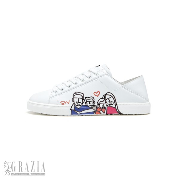 yvvug20220512193503.jpg LOVESTRUCK FAMILY CONVERTIBLE SNEAKER White Multi Printed Action Leather-1.jpg