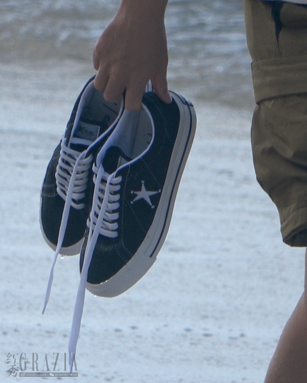 SU22_STUSSY_ONE STAR_173120C_1.jpg