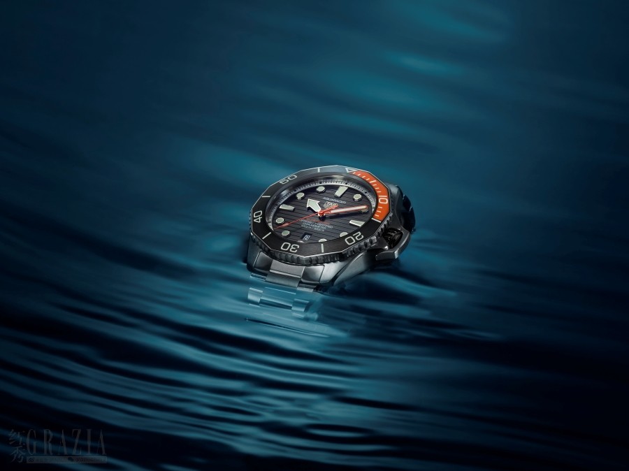 1.TAG Heuer泰格豪雅竞潜系列Professional 1000 Superdiver腕表WBP5A8A.BF0619.jpg