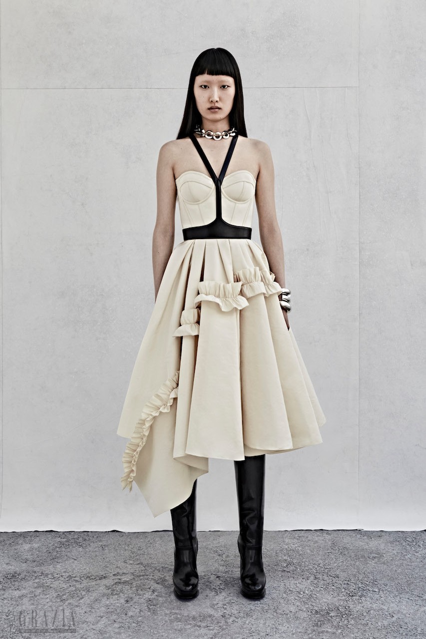 Alexander McQueen_PS23_LOOK18.jpg