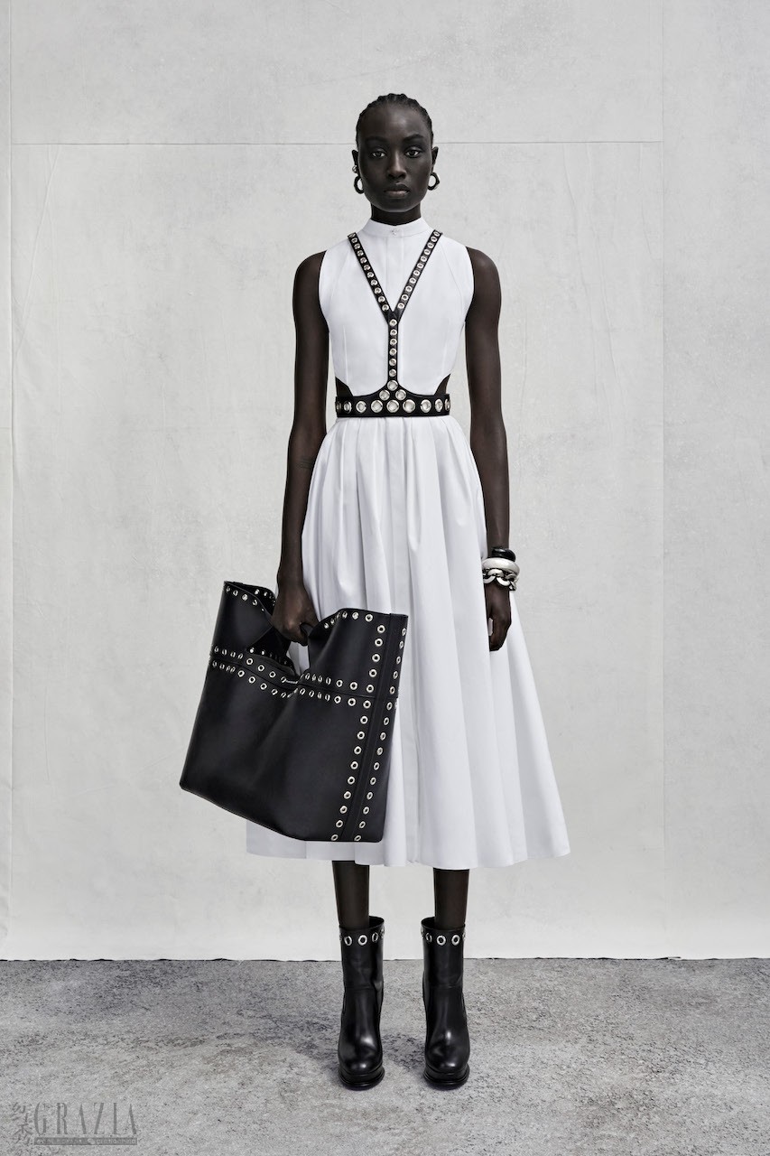 Alexander McQueen_PS23_LOOK24.jpg