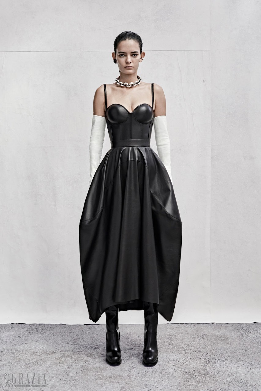 Alexander McQueen_PS23_LOOK13.jpg