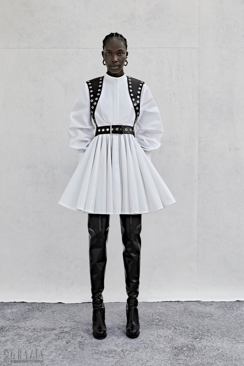 Alexander McQueen_PS23_LOOK21.jpg