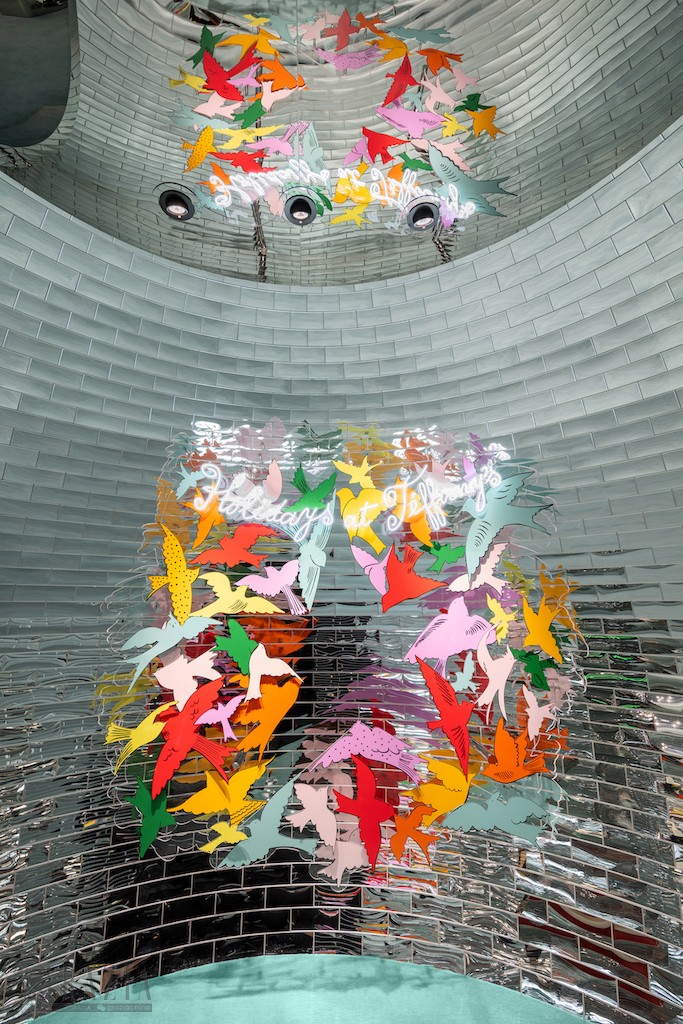 oiiur20221215144414.jpg 2022蒂芙尼节日季限时体验空间-互动体验区.jpg