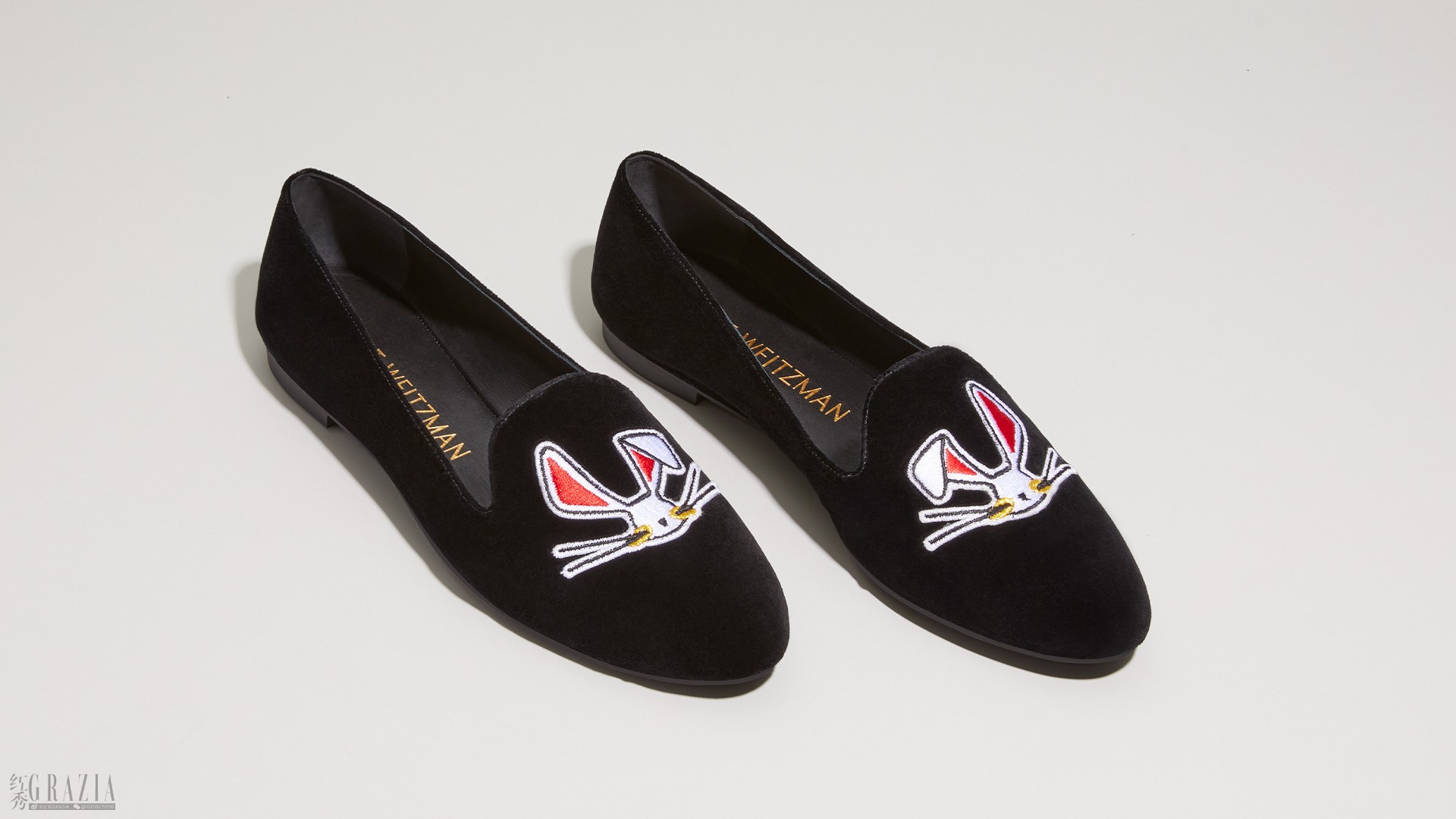 ntbqi20221226163223.jpg LUNAR RABBIT LOAFER.jpg