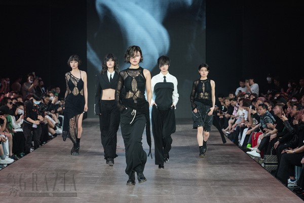 ycmvk20230414171311.jpg 10. “叛逆行客”趋势发布.jpg