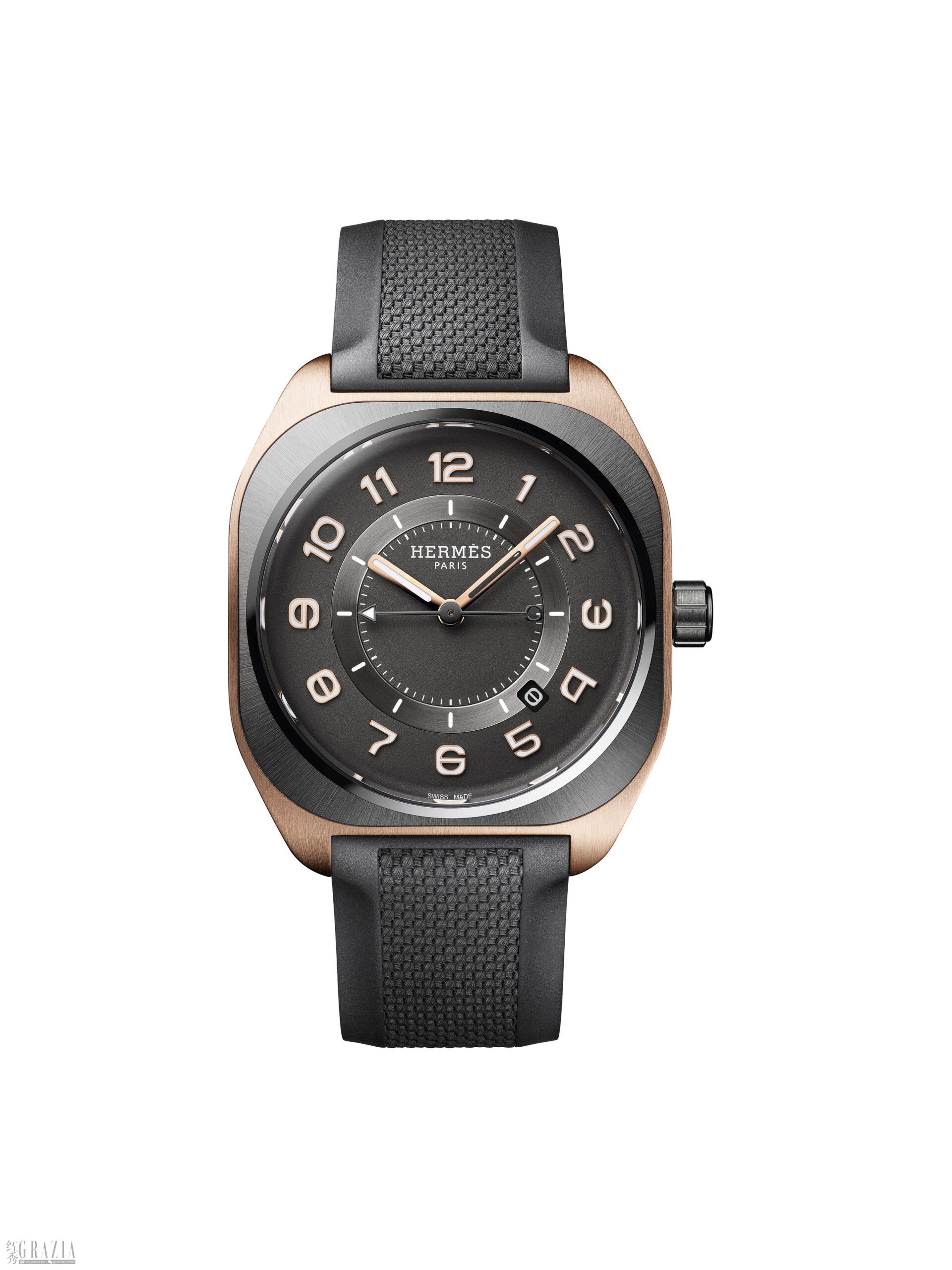 Hermes H08 watch in titanium and rose gold, band in rubber AW23 Objets Hermes © Joel Von Allmen.jpg