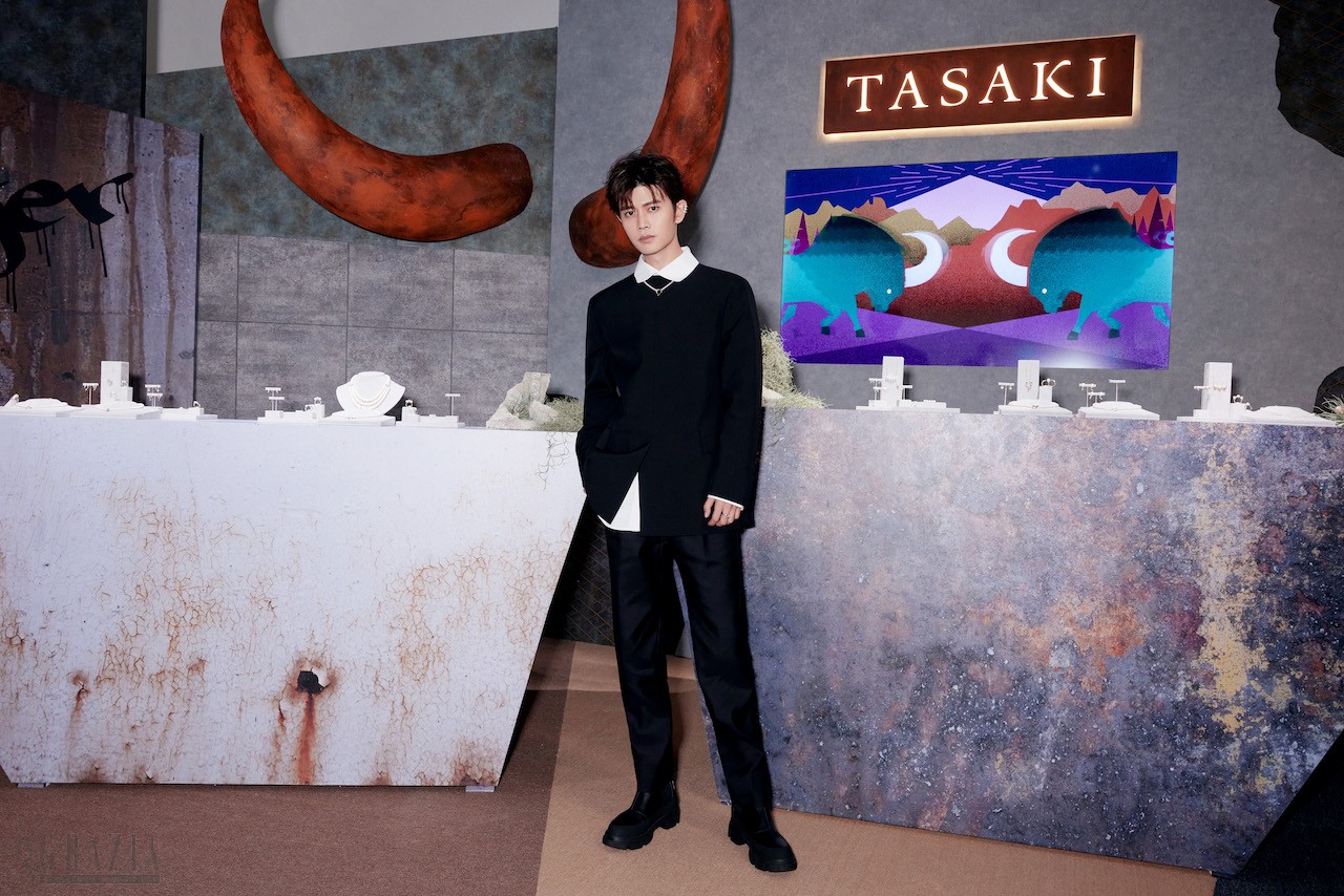dalcz20230729171856.jpg TASAKI塔思琦中国区品牌代言人任嘉伦出席TASAKI塔思琦珠宝鉴赏及晚宴 (1).jpg