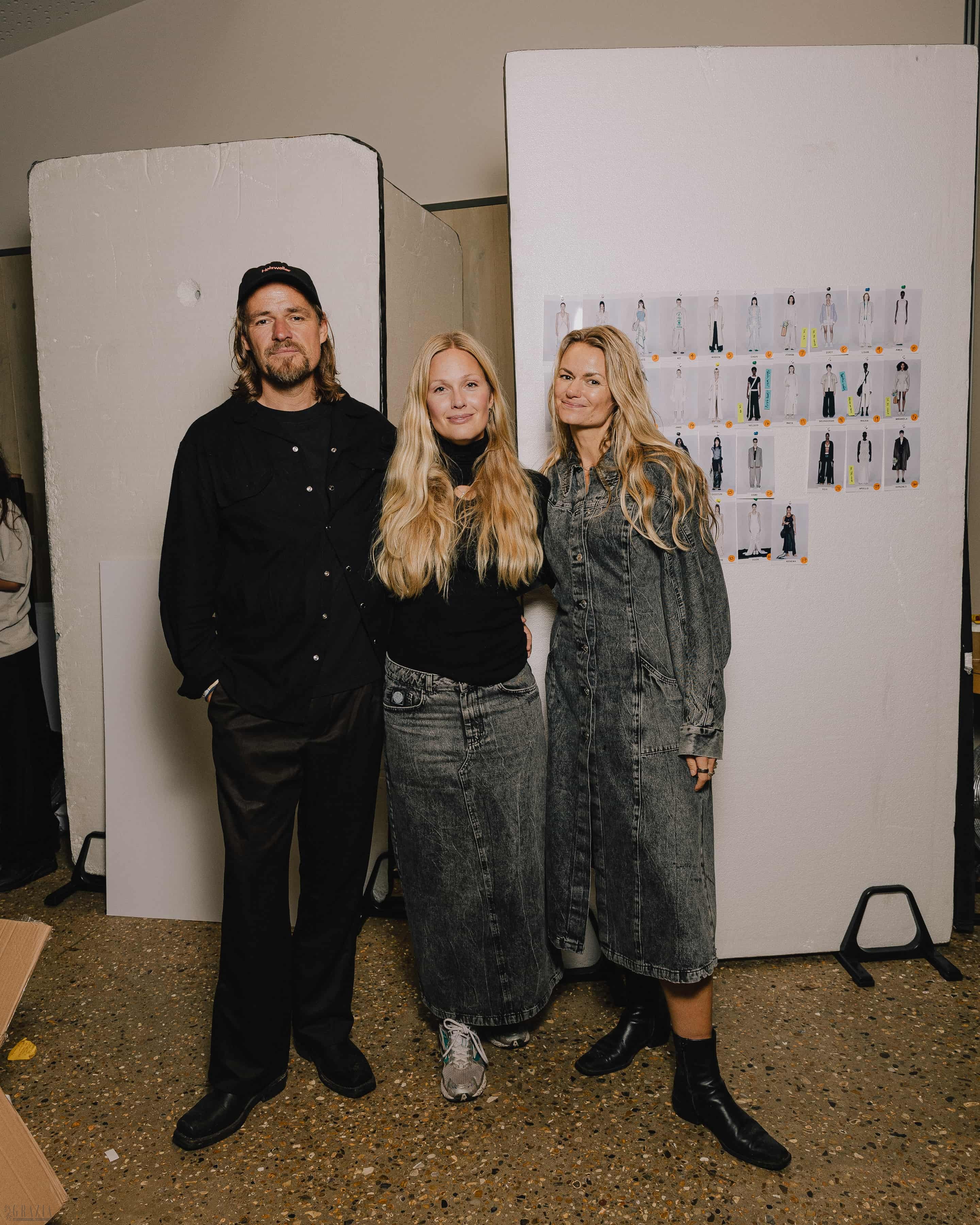 eumtv20230919163636.jpg Holzweiler创始人家族Andreas Holzweiler(左)创意总监Maria Skappel Holzweiler(中)Susanne Holzweiler(右)-min.jpg