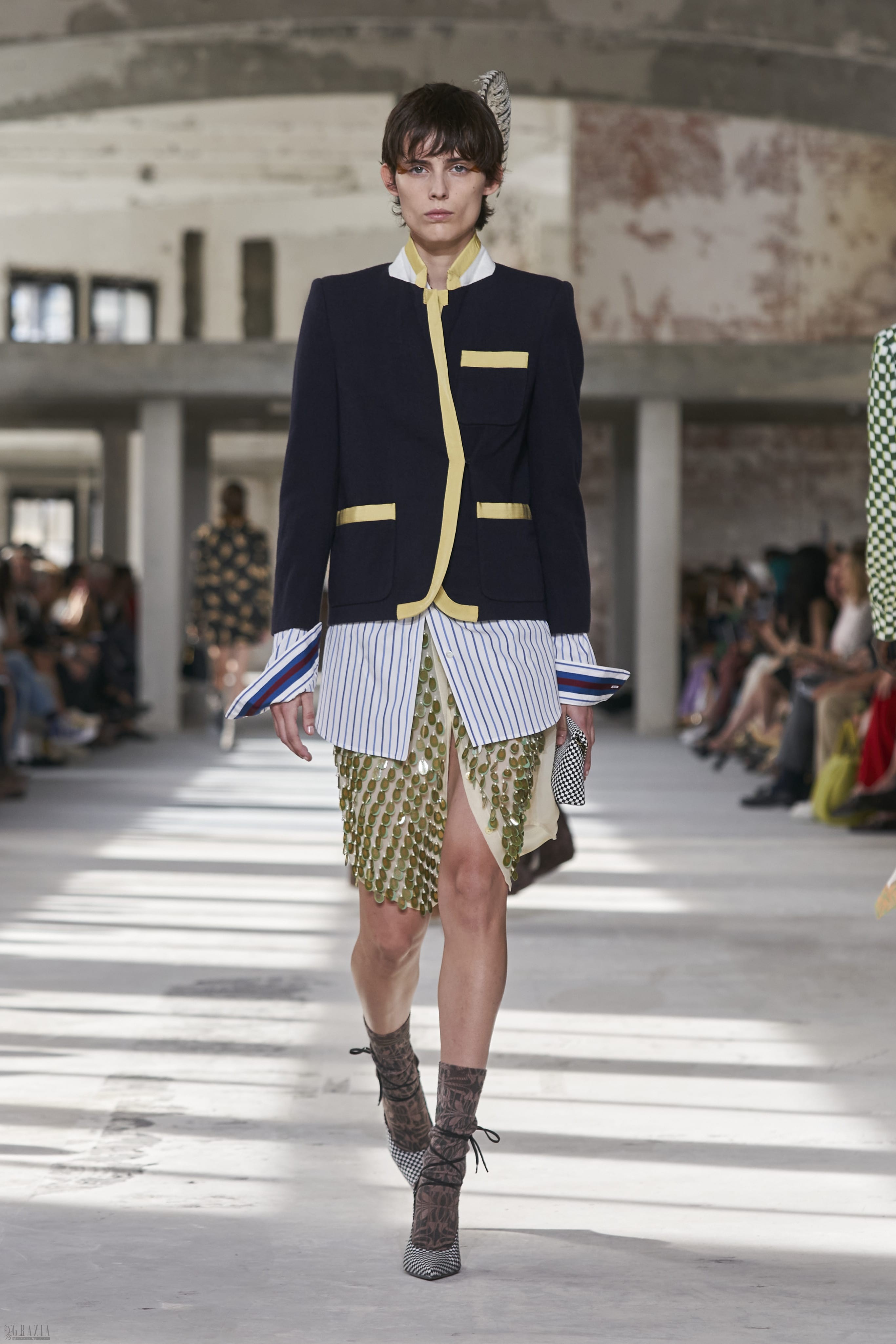 Dries_Van_Noten_front_S24_045-min.jpg