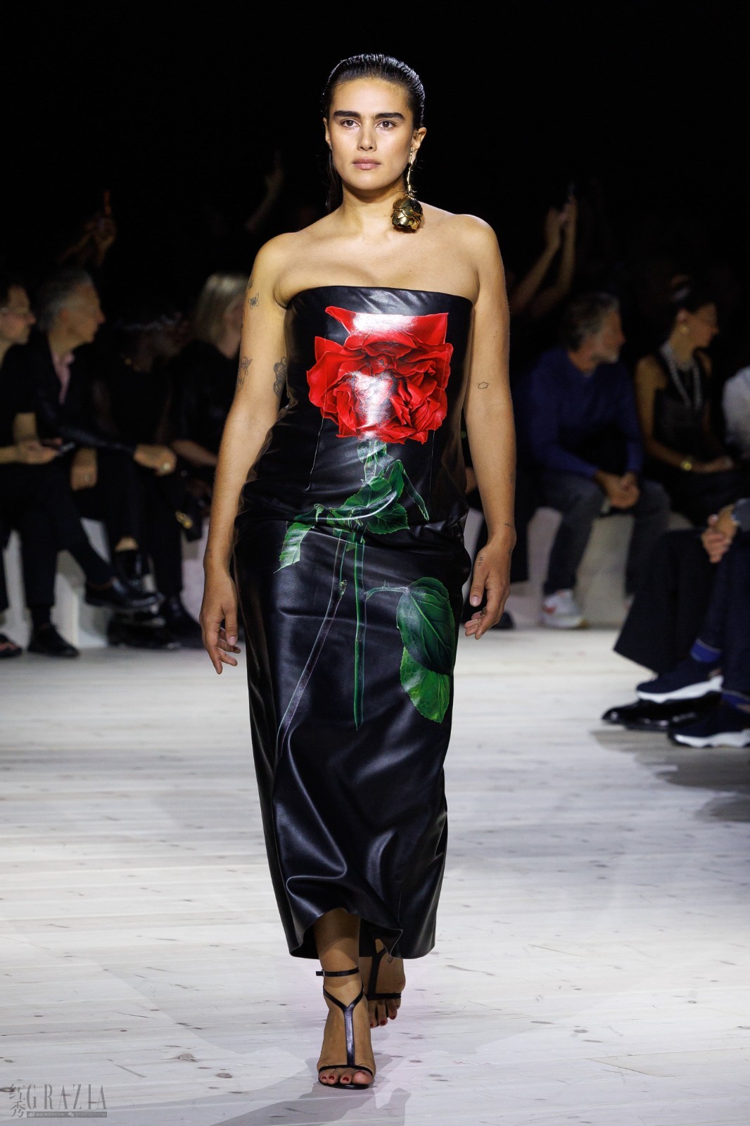 aqocs20231002130556.jpg LOOK 19-min.jpg