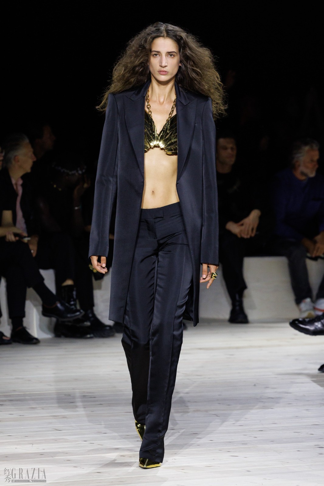 kwnzj20231002131601.jpg LOOK 34-min.jpg
