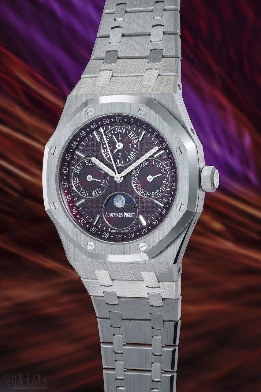 lmwly20231016150800.jpeg Audemars Piguet burgundy dial.jpeg