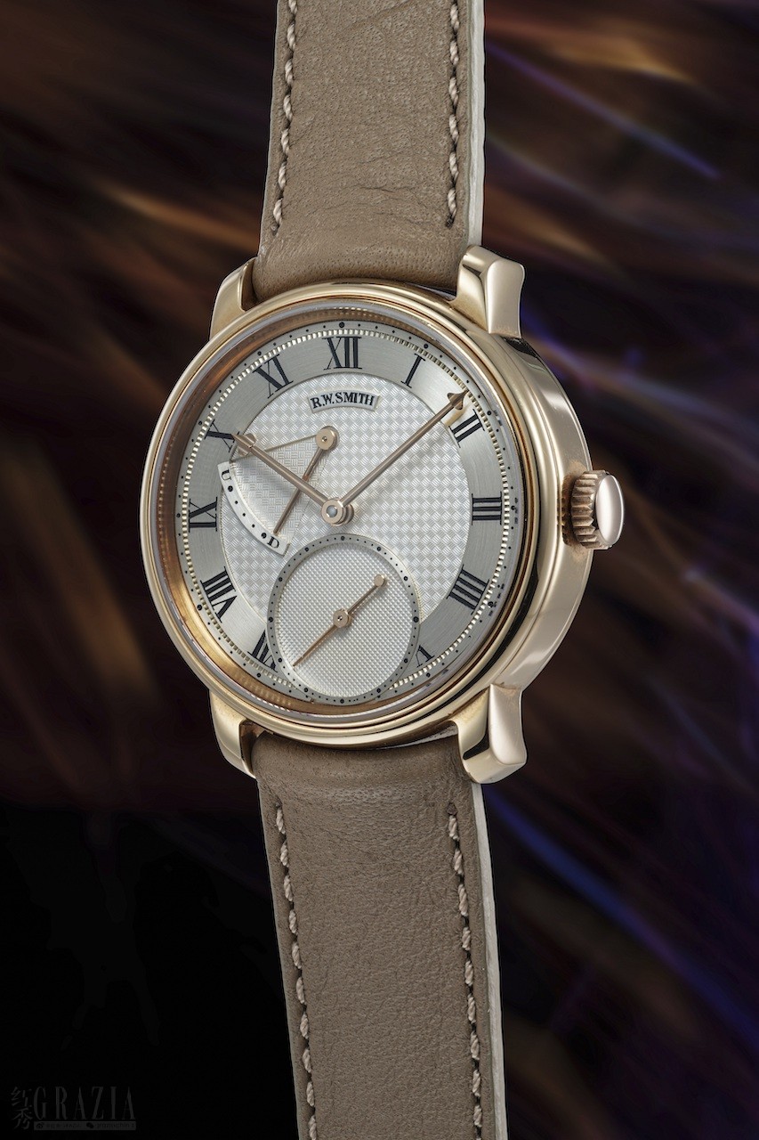 sywvk20231016150334.jpeg Roger Smith pink gold .jpeg